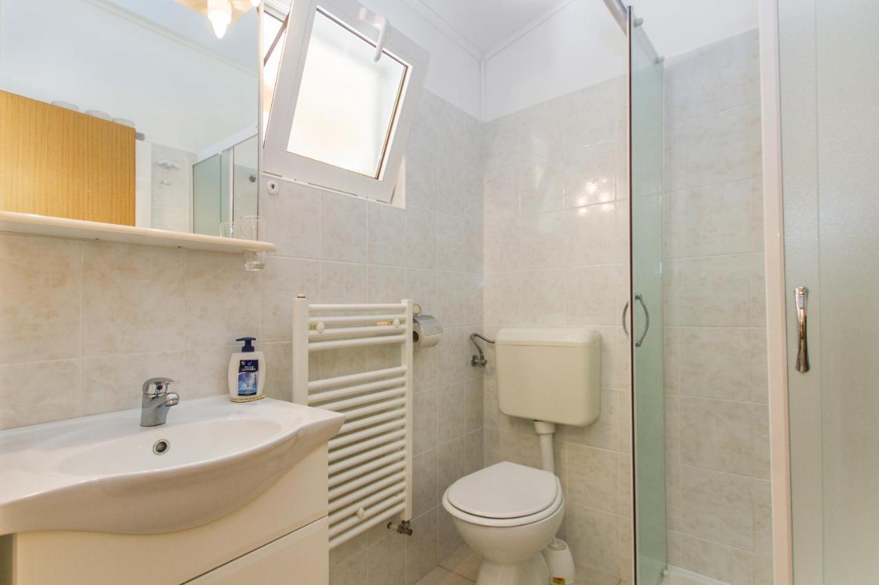 Apartments With A Parking Space Vinez, Labin - 11851 Екстериор снимка
